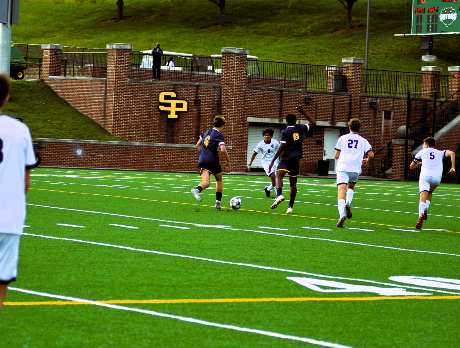 St. Paul's attack moves toward the SP wall